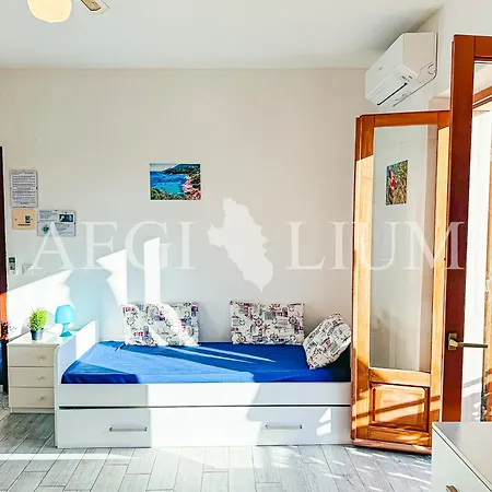 Giuliana 4 Apartamento