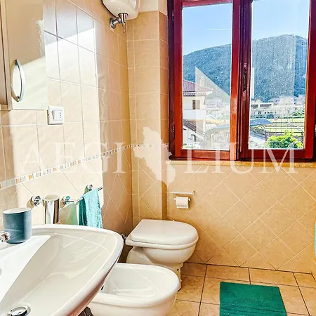 Giuliana 4 Apartamento